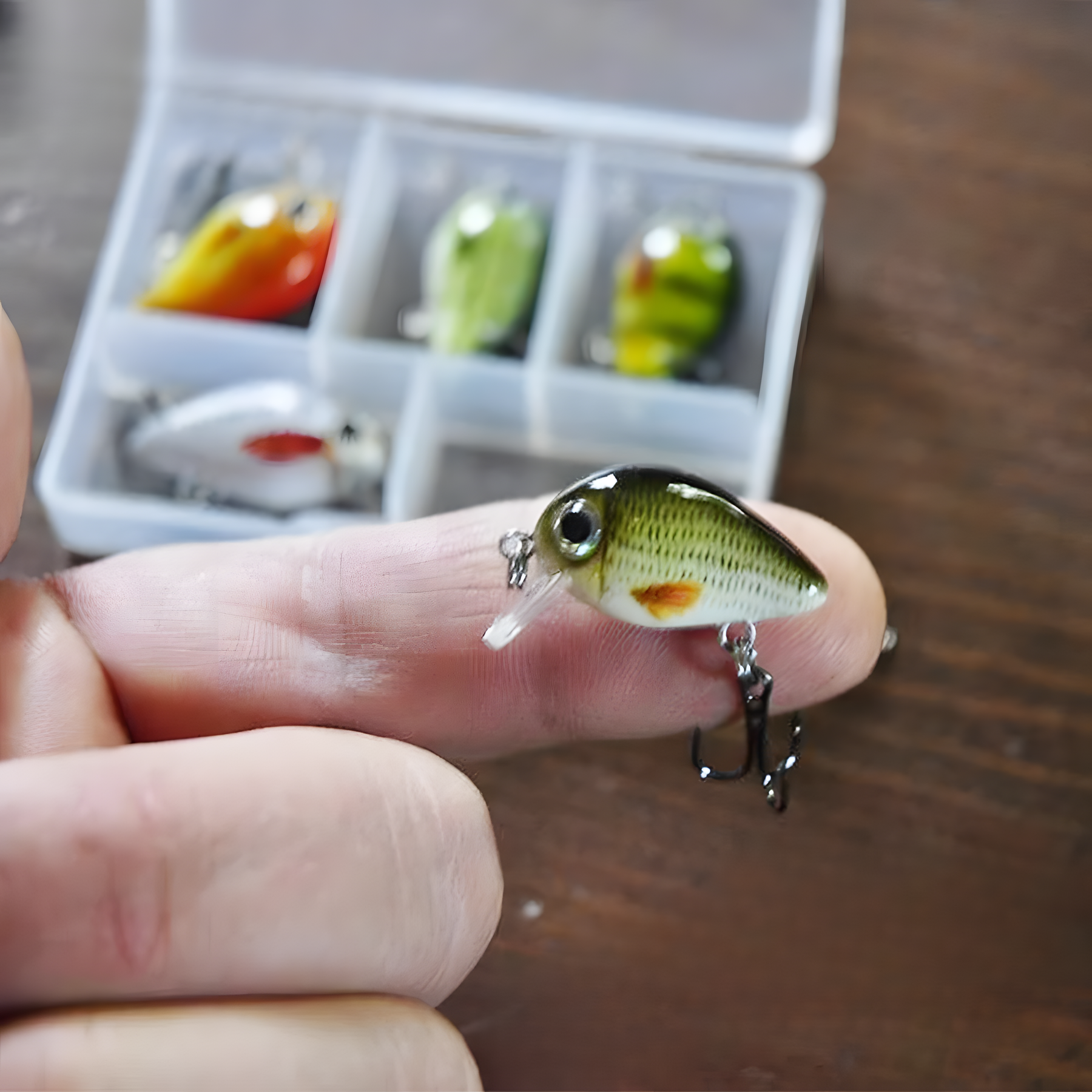 GOBASS 5pcs Mini Fish Bass Fishing Lure Set 3cm 1.5g Mini Artificial Baits Topwater Crank Wobblers For Pike Crankbaits Fishing