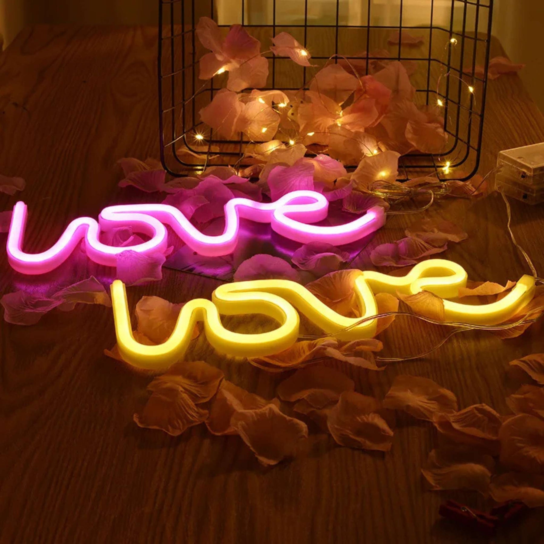 Luminária Neon Led Love Painel Services